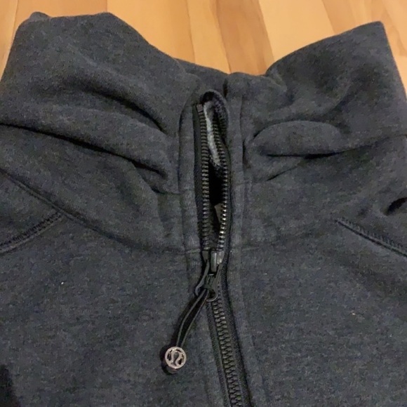 VEUC Lululemon Hug it Out Full Zip Up Dark Grey Sweatshirt / Jacket - size 6 - Picture 5 of 17